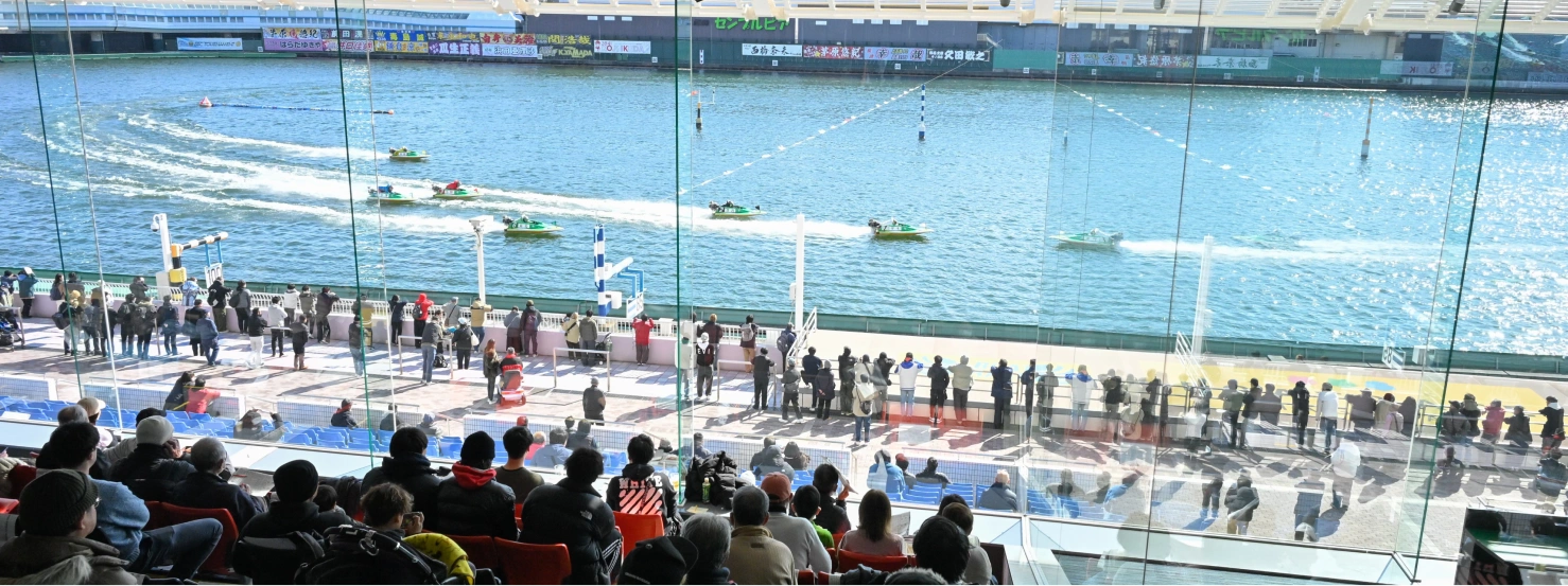 ボートレースは左回り3周の説明画像